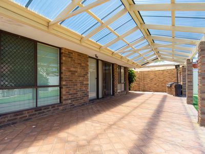 8 Bellanger Drive, Beldon