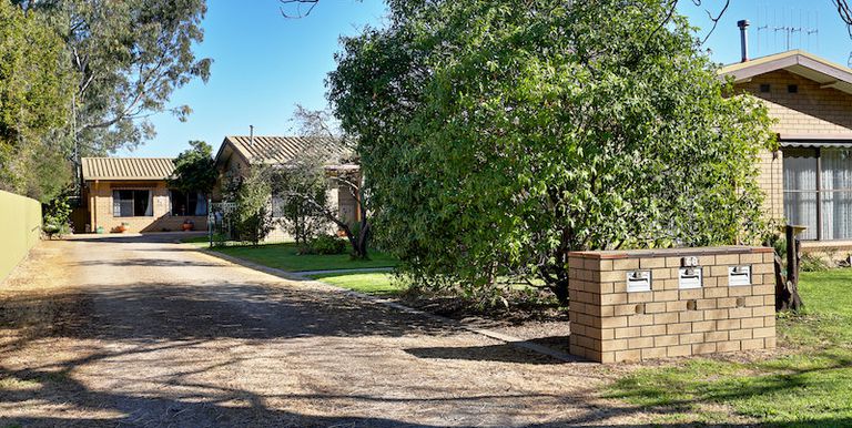 2 / 68 Kirkland, Euroa