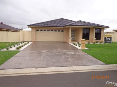 22 Timgarlen Avenue, Dubbo
