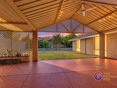 25 Chivalry Way, Thornlie