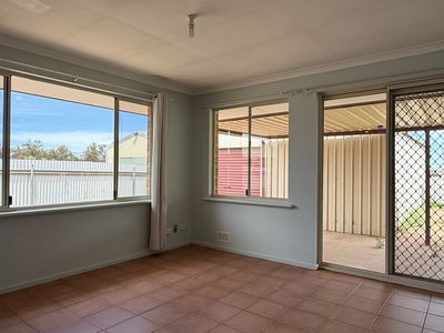 10 Truscott Court, South Kalgoorlie