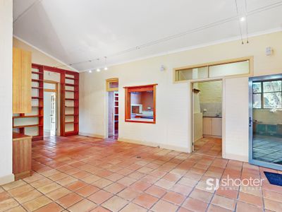 137 Bourke Street, Dubbo