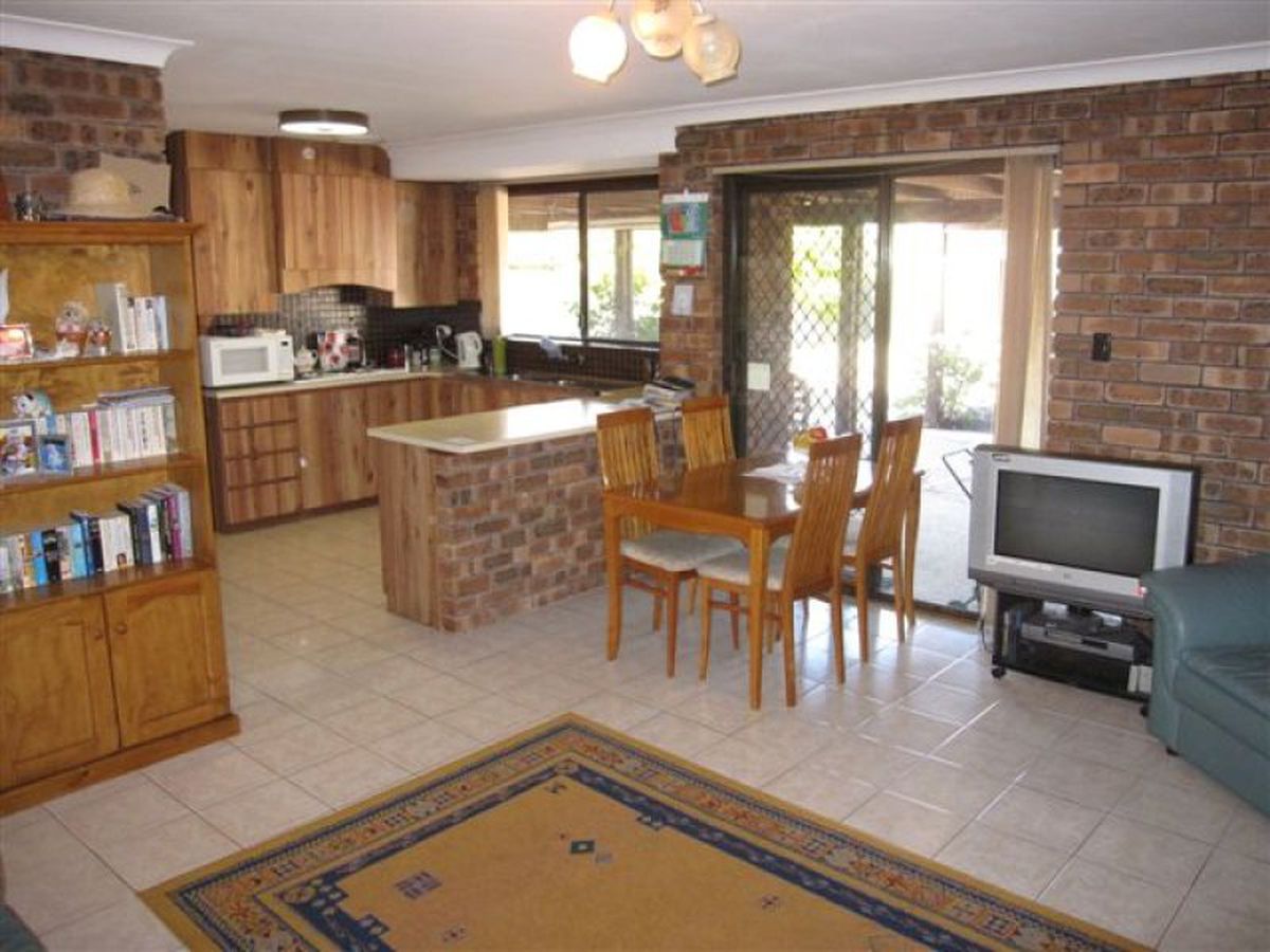 14 FARMAN PLACE, Hamersley, Hamersley - Thumbnail 7