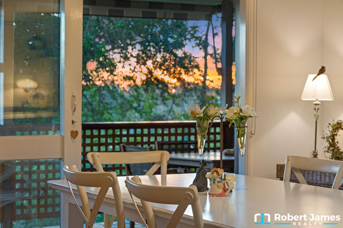 15 Moonare Crescent, Noosa Heads