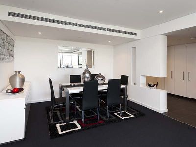 203 / 96 Bow River Crescent, Burswood