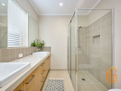 6 Timberside Avenue, Warragul