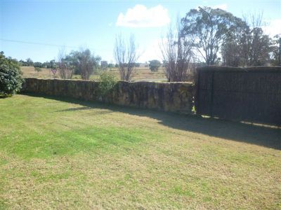 2 / 1 Lincoln Parkway, Dubbo