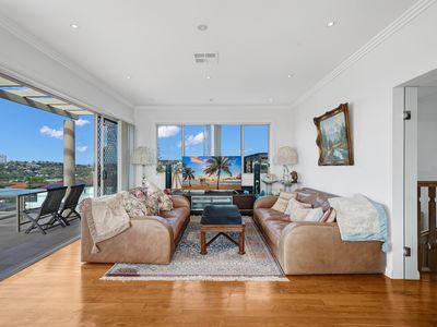 16 Horning Parade, Manly Vale
