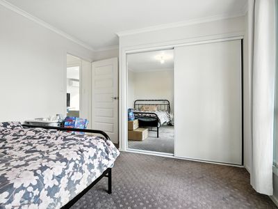 2 / 2 Carol Court, Westbury