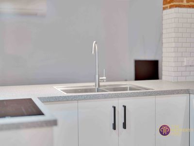 1 Baxter Close, Huntingdale