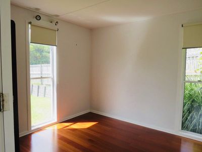 2 Jarrah Crescent, Ocean Shores