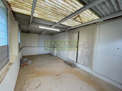 10 Towers Street, Grand Secret