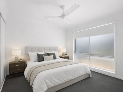7 Ron Grant Lane, Caboolture South
