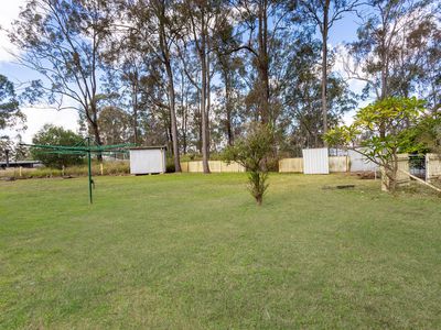 27 Waddington Parade, Plainland