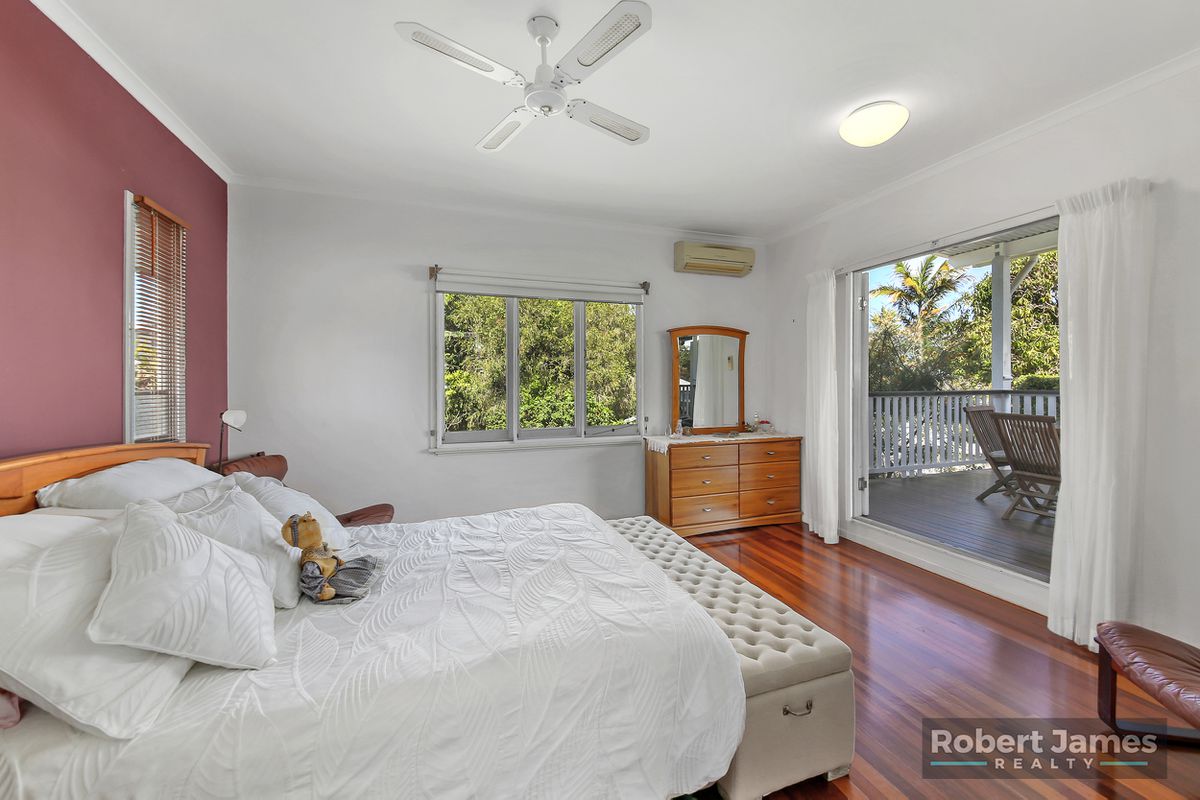 37 Moorindil Street, Tewantin