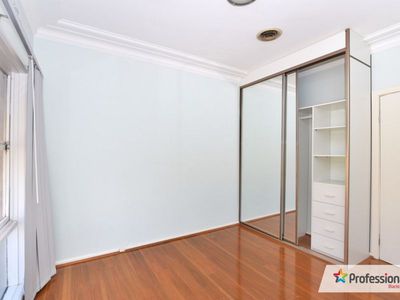 2 Burdett Crescent, Blacktown