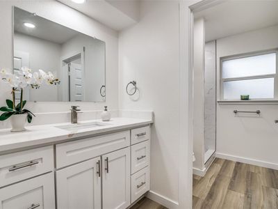 1106 Spring Lake Drive, Garland, TX, International