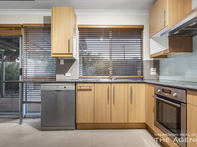 2 / 157 Banksia Street, Tuart Hill