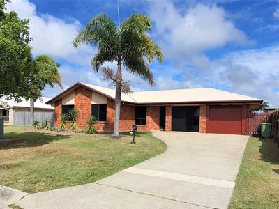 33 Wheeler Drive, Glenella