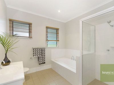 19 Gilbert Crescent, North Ward