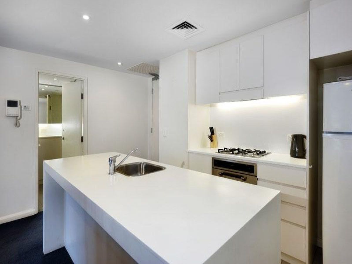 N809 / 23 Shelley St, Sydney