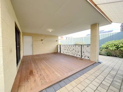 18 Scholar Terrace, Coolbellup