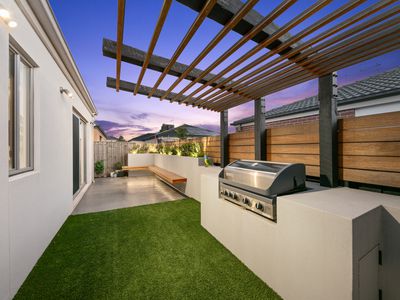 14 Bandicoot Loop, Tarneit