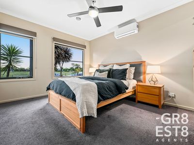 11 Jupiter Crescent, Cranbourne West
