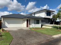 33 Prominence Street, Pallara