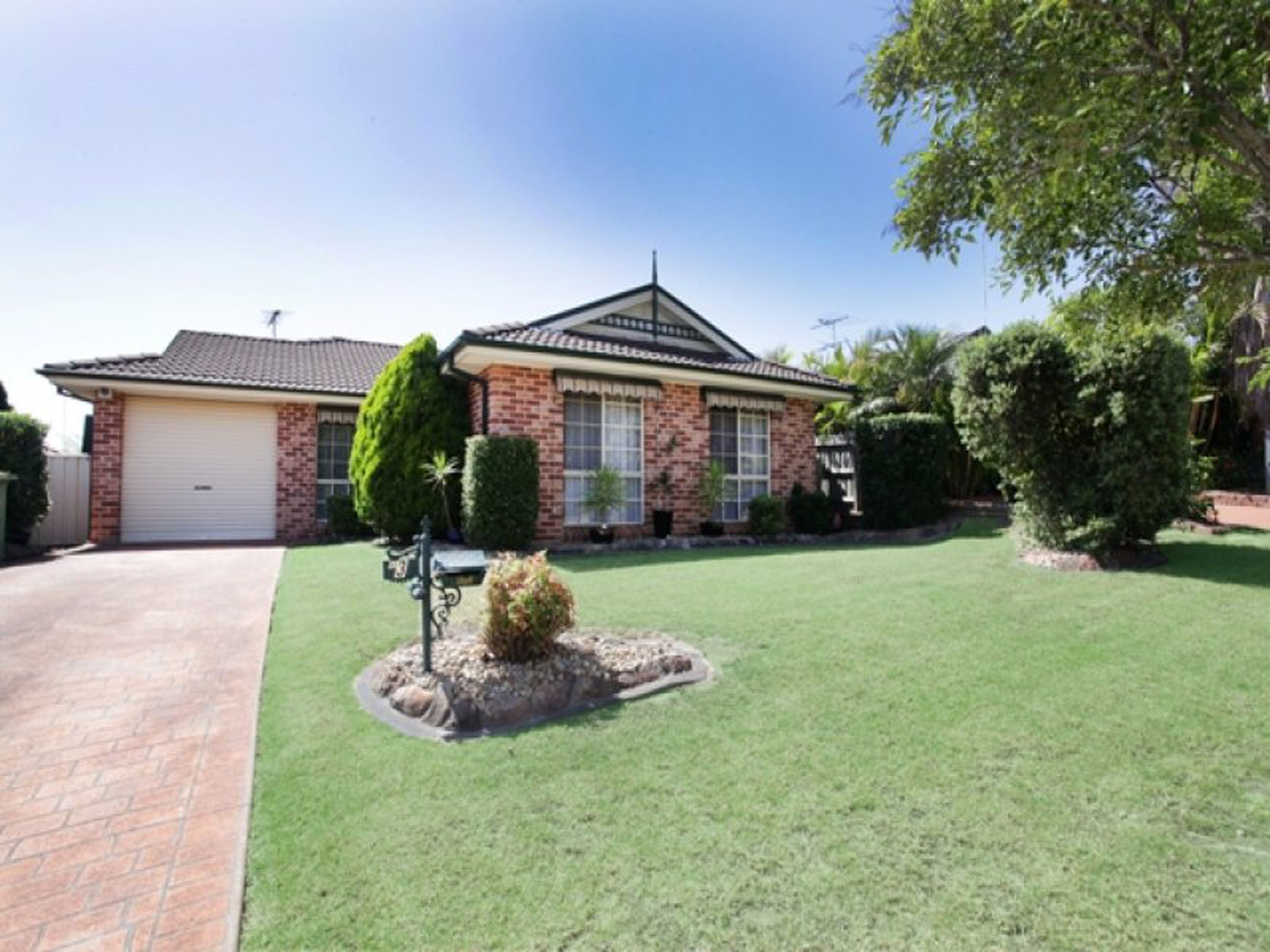 3 Karabi Close, GLENMORE PARK
