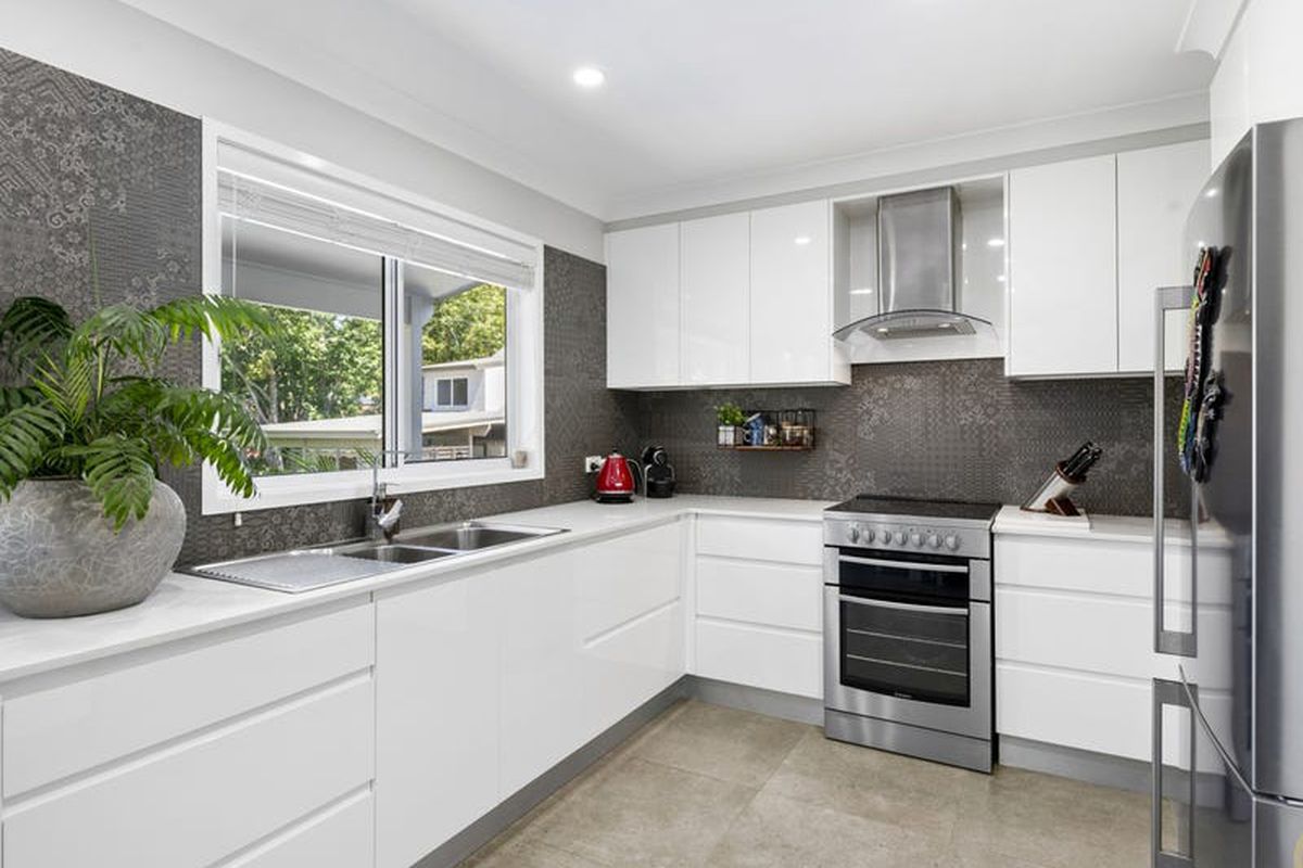 6 Maree Avenue, Terrigal
