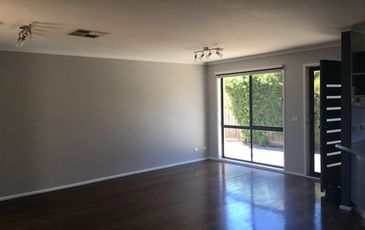 2 / 7 Brisbane Street, Berwick