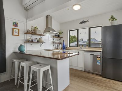 30 Baker Street, Caversham