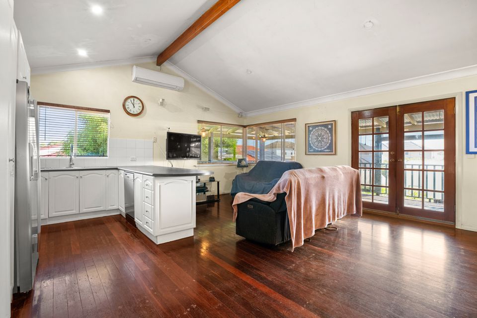 6B HYMUS STREET, Rockingham