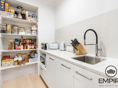 5 Kinross Parade, Clyde North
