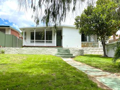 84 Safety Bay Rd, Shoalwater