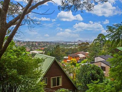 6 Ashley Ave, Farmborough Heights