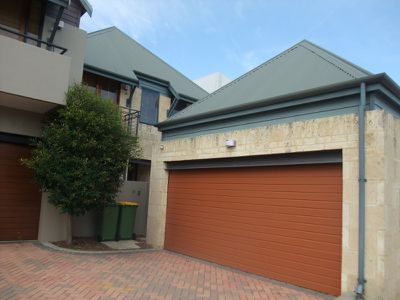 29 Tidewater Way, Ascot