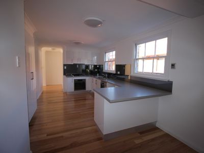 147 Central Avenue, Oak Flats