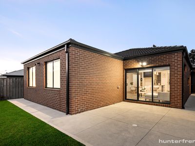 7 Kalinda Avenue, Deanside