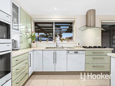 6 Kathleen Court, Hampton Park