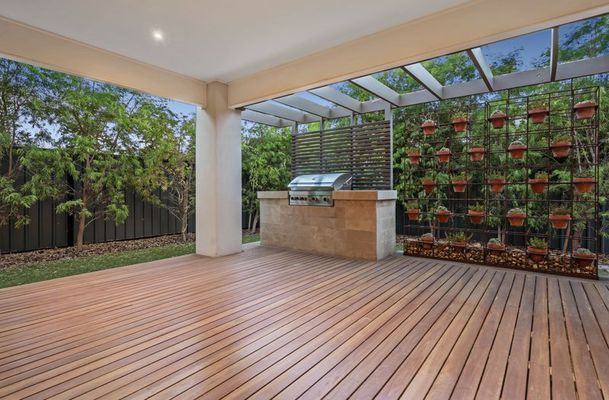 6 Montreal Circuit, Craigieburn