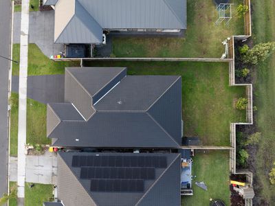 37 Annaliese Street, Chisholm