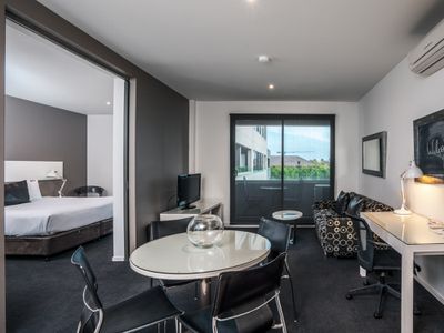114 / 1384 Dandenong Road , Hughesdale