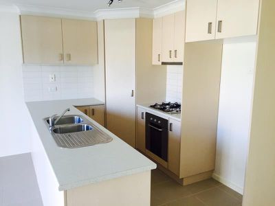 1 / 12 Montana Drive, Werribee