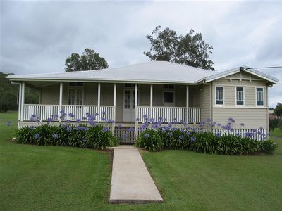 1-3 Webster Close, Atherton