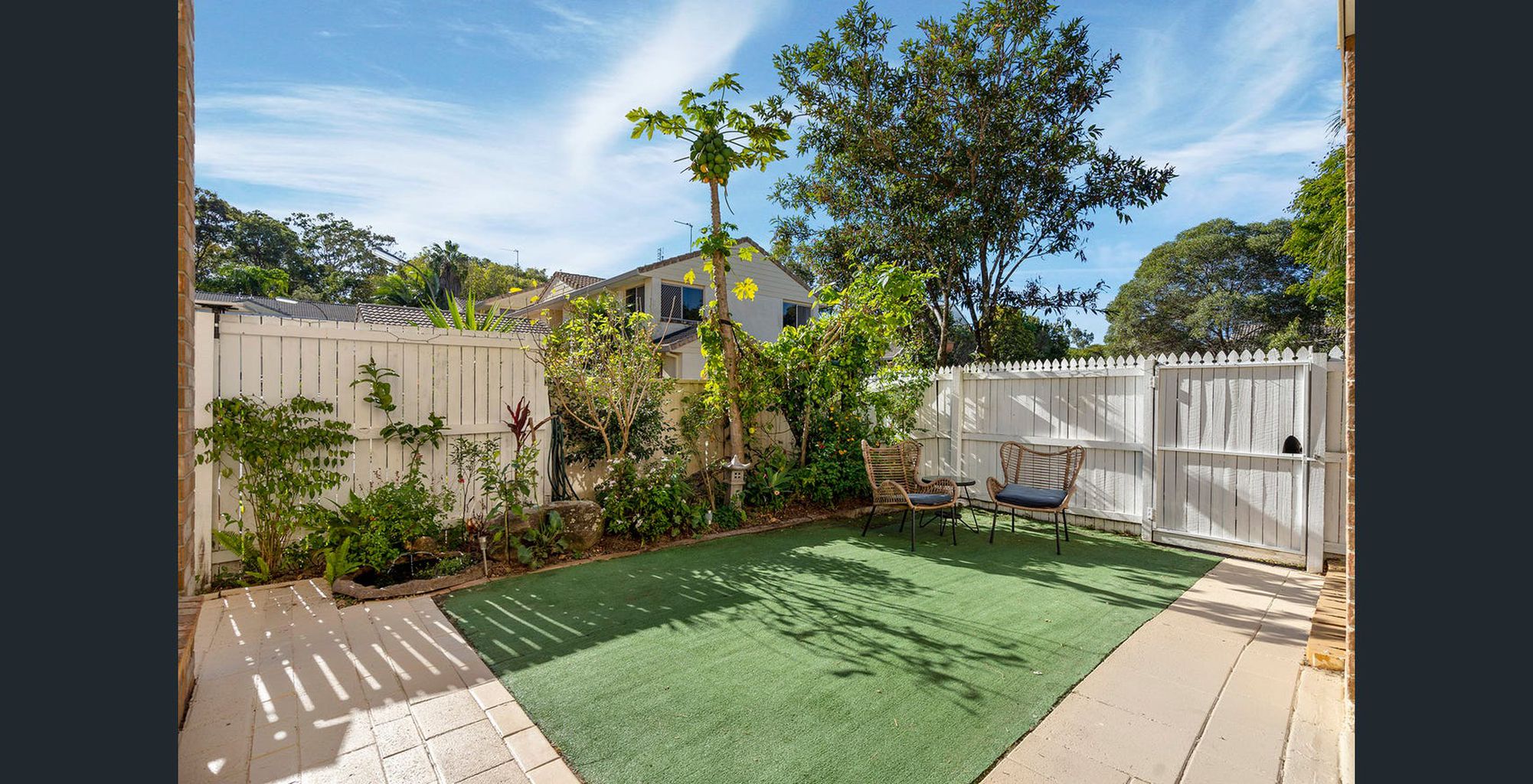 187 / 641 Pine Ridge Road, Biggera Waters