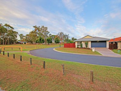 43 Olsen Cres, Wakerley