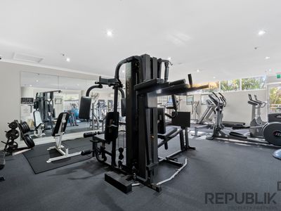 63 / 11-17 Hughes Avenue, Main Beach