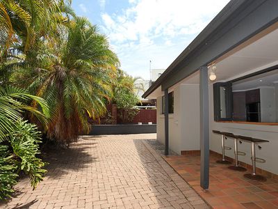 72 Brentwood Avenue, Mooloolaba